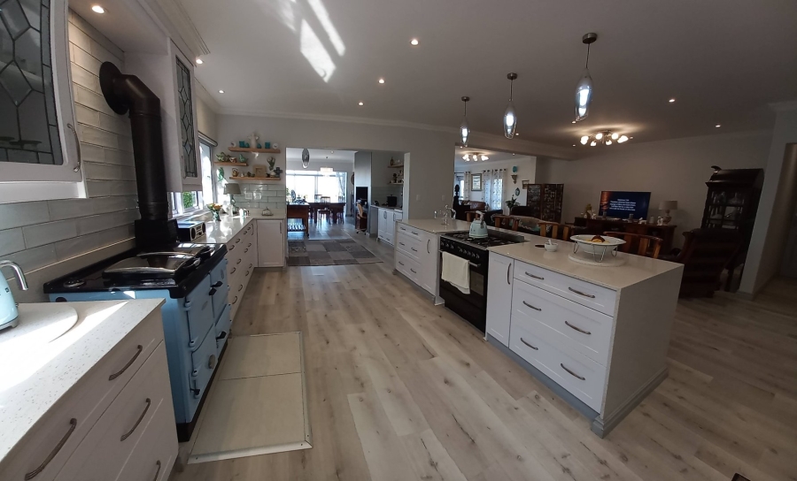 12 Bedroom Property for Sale in Wilderness Central Western Cape